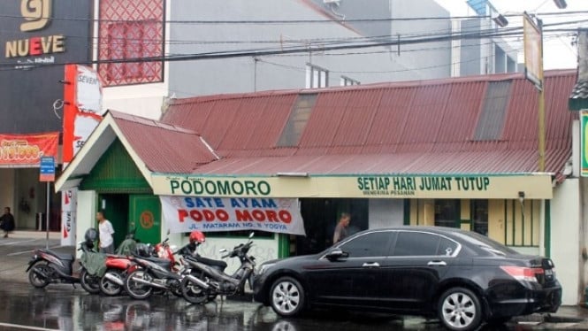 Sate Podomoro Karangkandri: Rasa Sate yang Bikin Ngiler di Tengah Cilacap